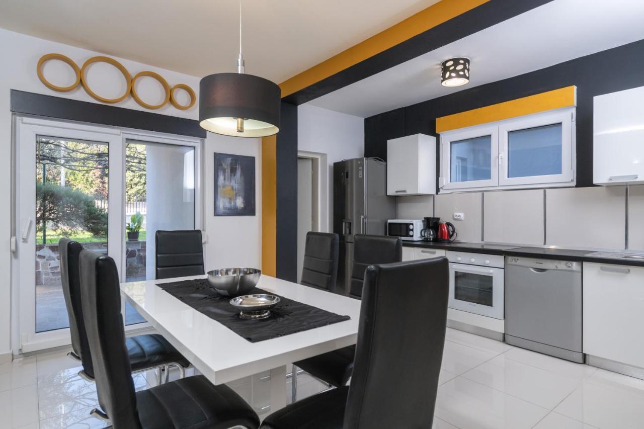 Villa Daniel Pula Ngoại thất bức ảnh